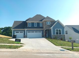 427 W That Rd, Bloomington, IN 47403