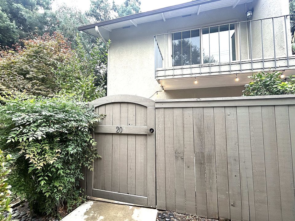 Front gate to Unit 20 courtyard