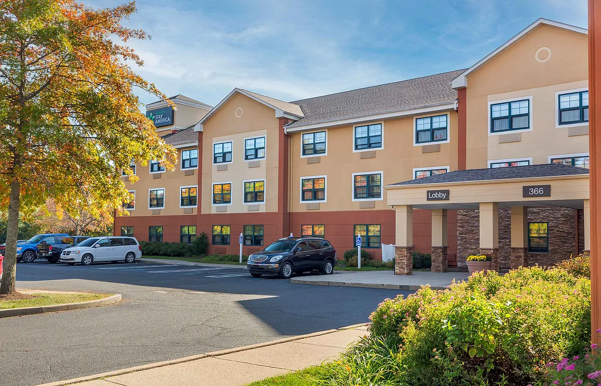 Exterior - Hartford - Meriden