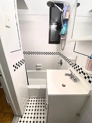 Rented by Susan J. Conaway, LREB | media 10