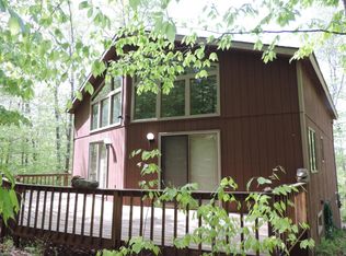 1299 Riverside Hts E, Pocono Lake, PA 18347