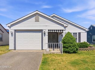 26 Saint Paul Place, Manchester, NJ 08759