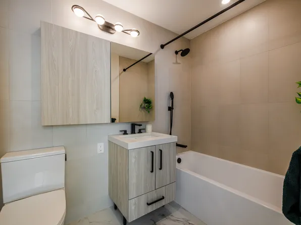 65 Dupont Street image 16 of 40