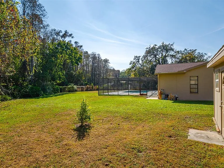 10206 Lakeview Dr — Photo 53