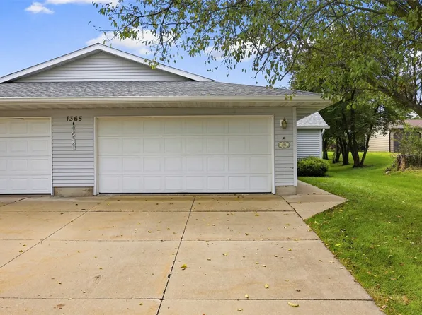 1365 Daleview Dr Unit D, Marion, IA 52302