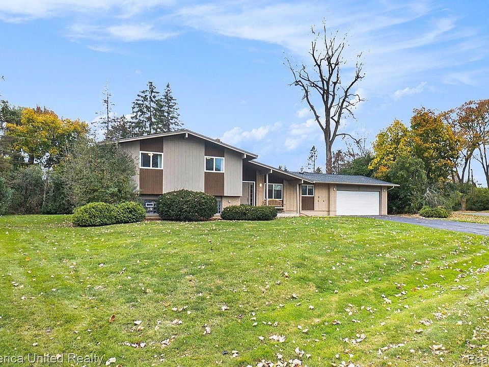 1st image of 6596 Mellow Wood Ln