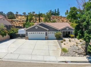 40245 Peonza Ln, Palmdale, CA 93551