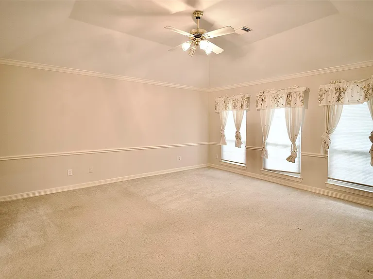 1839 Lake Winds Dr — Photo 20
