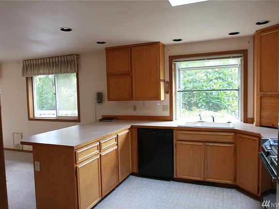 2nd image of 7619 93rd Avenue Ct SW