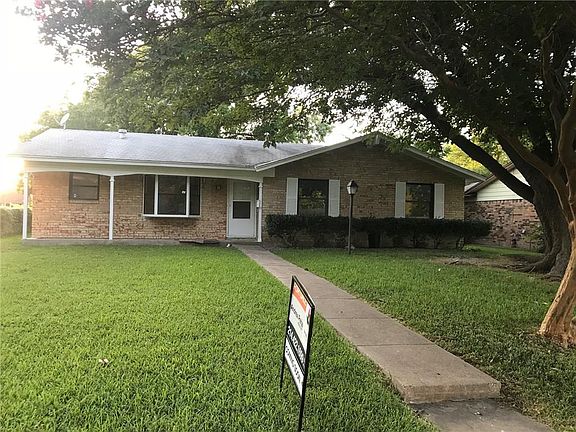 2nd image of 821 Del Ray Dr