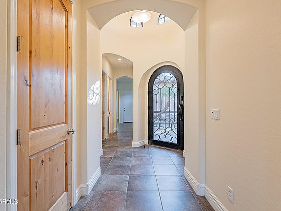 4th image of 3202 E FAWN Drive