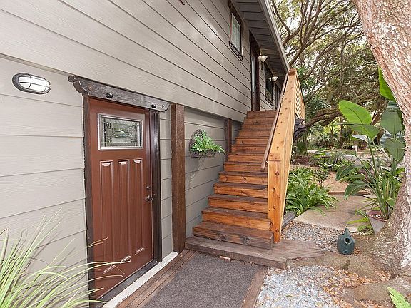 4th image of 4252 N Ocean Shore Blvd