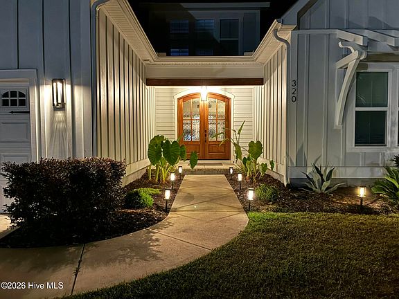 2nd image of 320 Summerhouse Drive