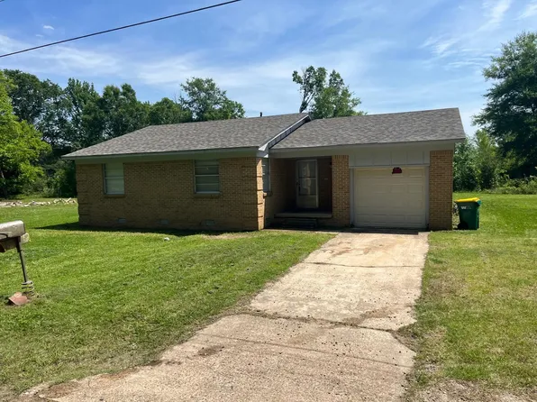 2125 Dewey St, Texarkana, TX 75501