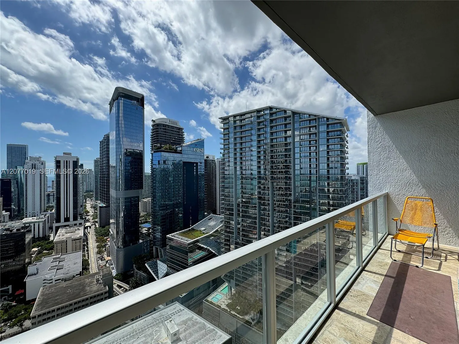 500 Brickell West Condo — Photo 2