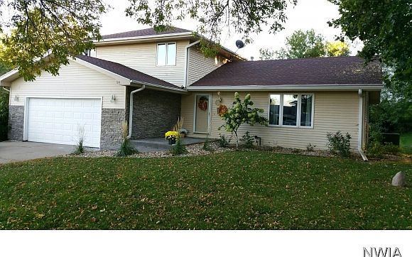 1st image of 24 Heritage Pl