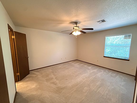 2nd image of 3824 Summer Cloud Dr #3824
