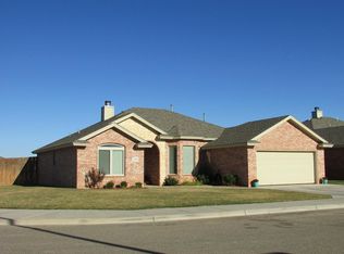 1308 Yorkshire Ave, Wolfforth, TX 79382