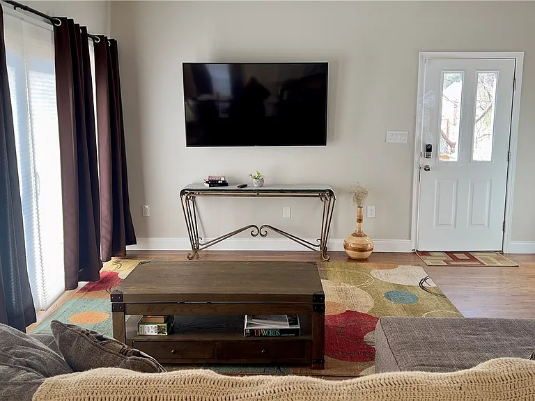 160 Hudgins Lake Rd — Photo 32