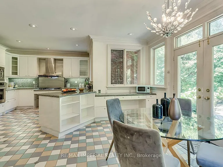 270 Spring Garden Ave — Photo 14
