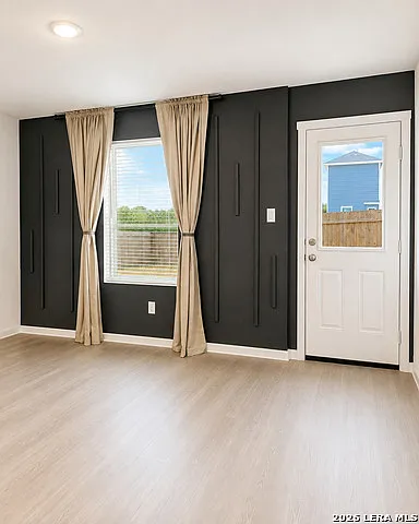 7663 Varo Gln — Photo 3