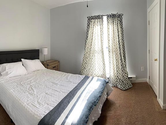 4th image of 173 W Main St APT 2