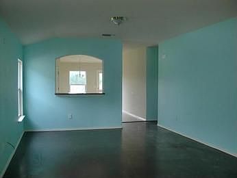 5th image of 7006 Heathers Pond