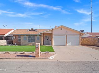 9304 W Osborne Rd, El Paso, TX 79924