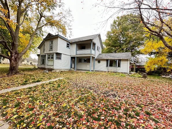 800 Marengo Ave, Marengo, IA 52301