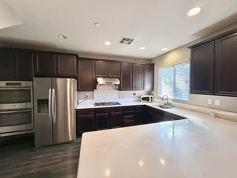 17658 W Murphy Ln — Photo 4