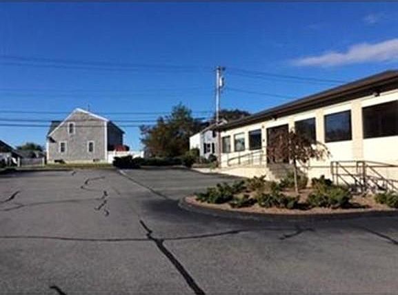2nd image of 1162 Rockdale Ave #0