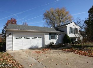 304 Lester Ct NE, Leesburg, VA 20176