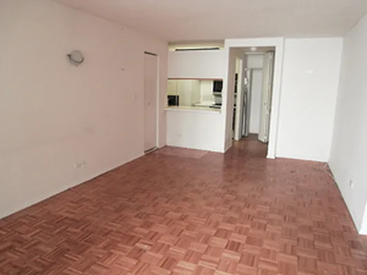 Rented by CCG Real Estate Brokerage | media 38