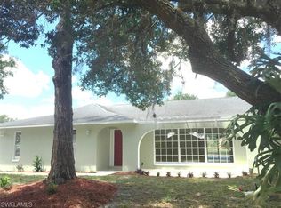 17239 Castleview Dr, North Fort Myers, FL 33917