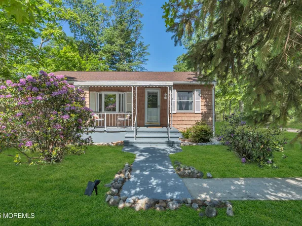 94 Cherry Street, Whiting, NJ 08759