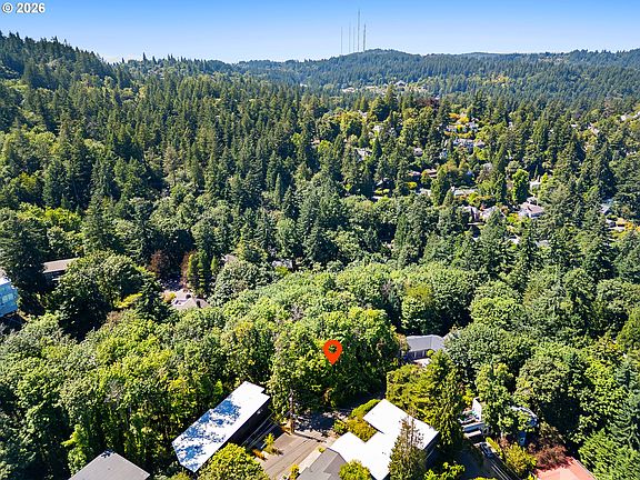 2nd image of SW Sherwood Pl #53