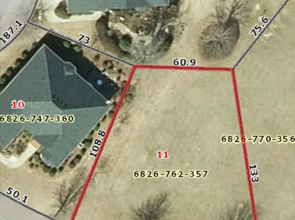 115 Queens Ct, Greenwood, SC 29649