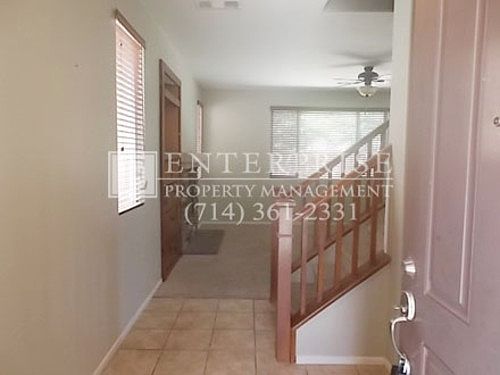 4th image of 29364 Castlewood Dr