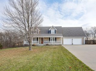 8245 SE 52nd Rd, Saint Joseph, MO 64507