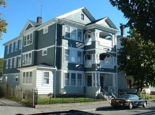 22 Hudson St, Worcester, MA 01609