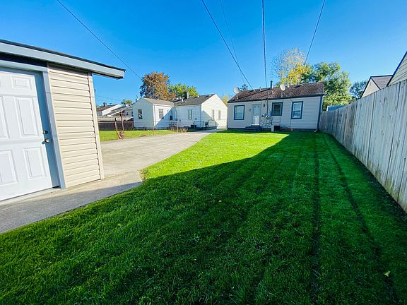 4th image of 30209 Palmer Blvd