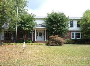 2 Lakeland Dr NW, Rome, GA 30165