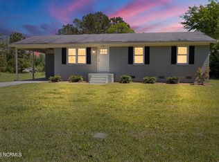 1059 S Grimesland Bridge Rd, Grimesland, NC 27837