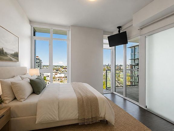 3rd image of 83 Saghalie Rd #809