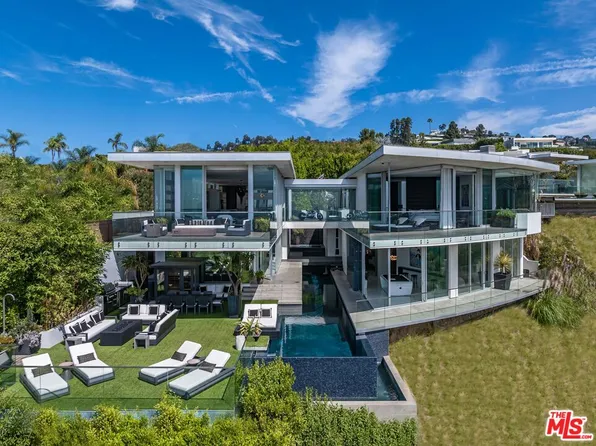 1474 Blue Jay Way, Los Angeles, CA 90069