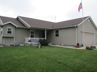 60638 Whitethorn Ln, Goshen, IN 46528