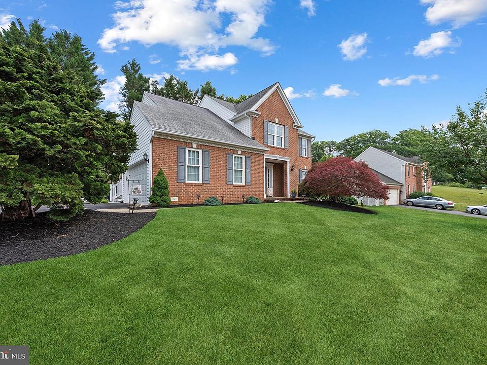 1st image of 5999 Calvert Way