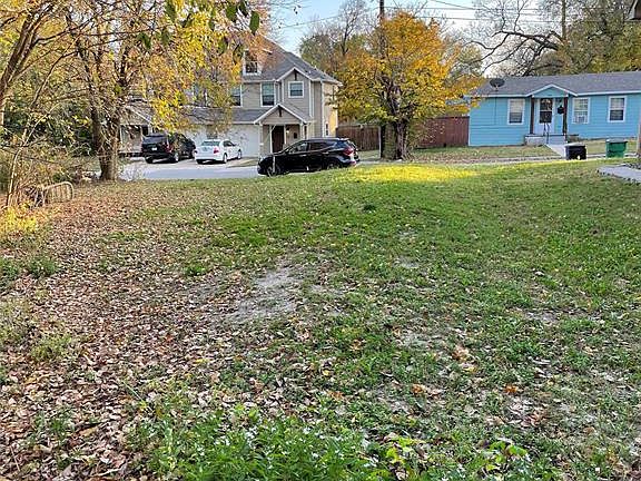 3rd image of 813 Fenet St Lot 889