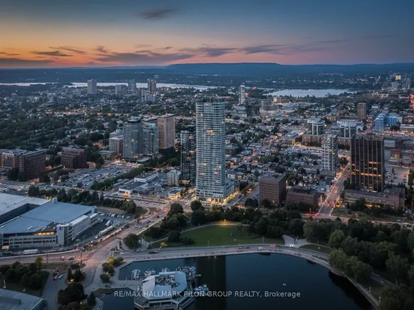 805 Carling Ave #908, Ottawa, ON K1S 5W9