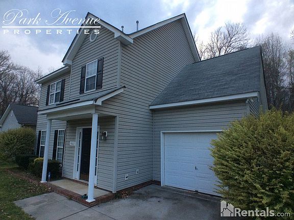 3rd image of 4907 Osage Cres